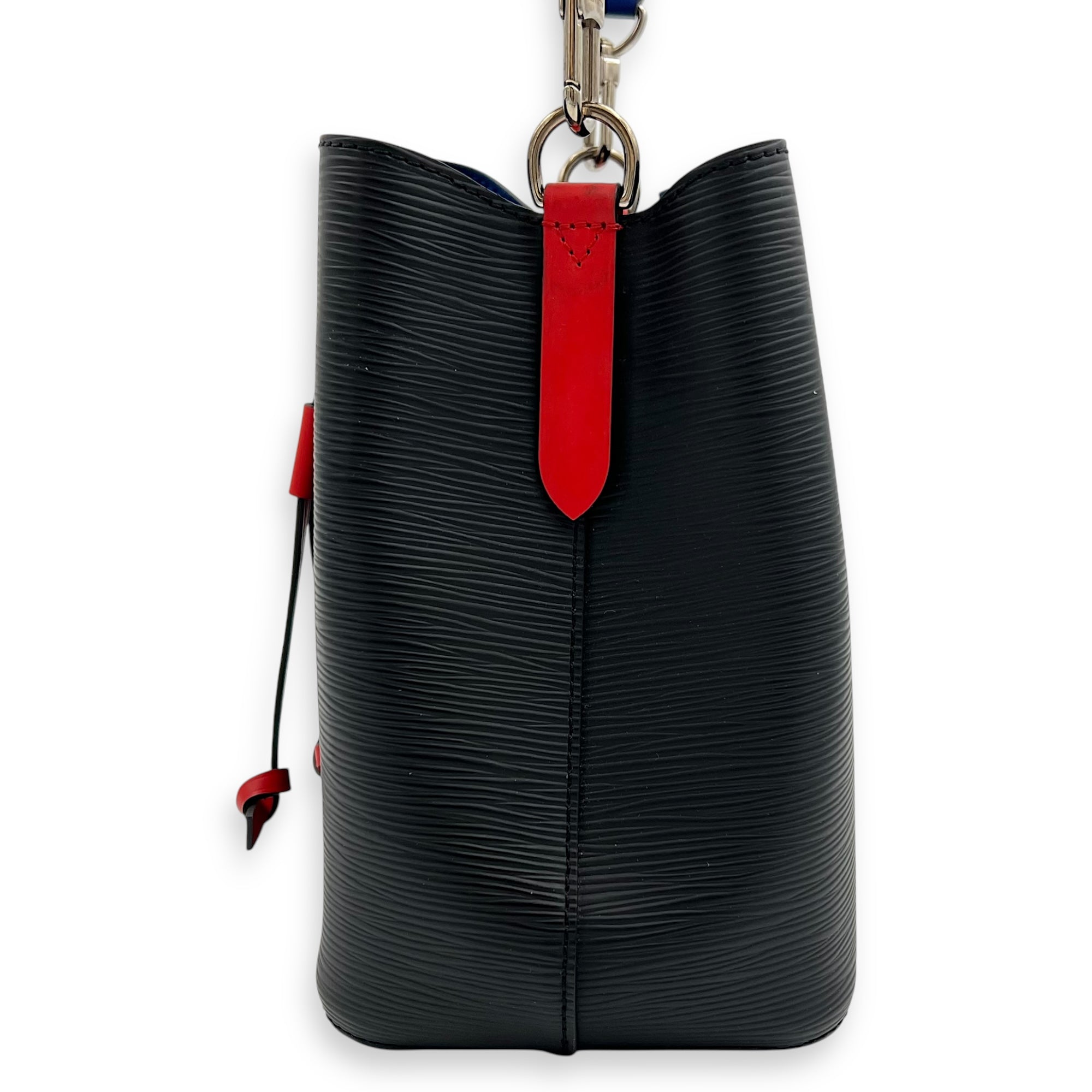 NeoNoe Shoulder Bag BB Black in Epi Leather, Silver hardware - Image 4
