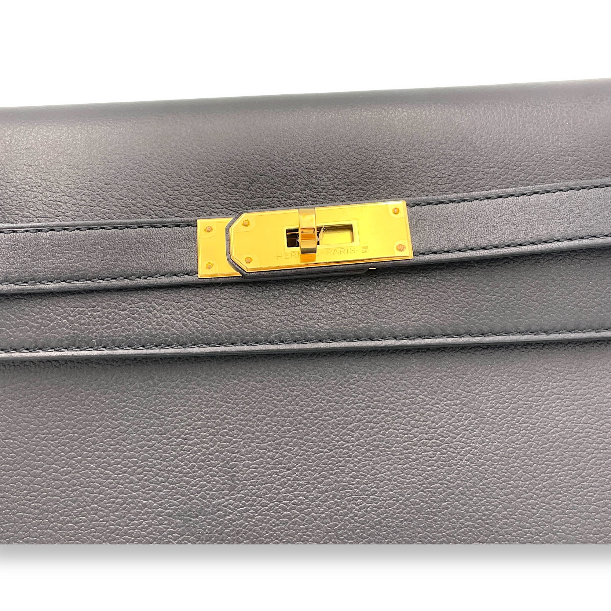 Kelly Depeches Black in Calfskin, Gold hardware - Image 8