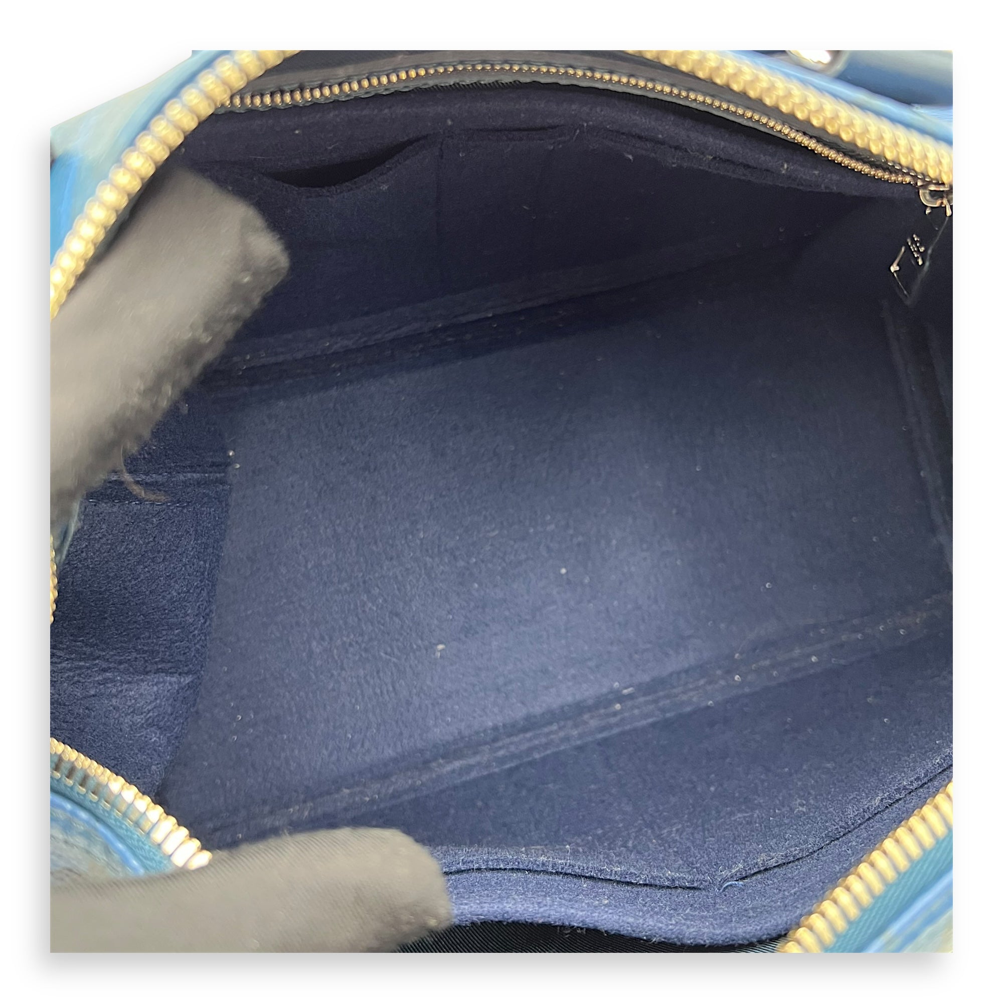 Limited Edition Acquagarden Keepall 35 Blue Top Handle Bag in Coated Canvas, Silver hardware - Image 7