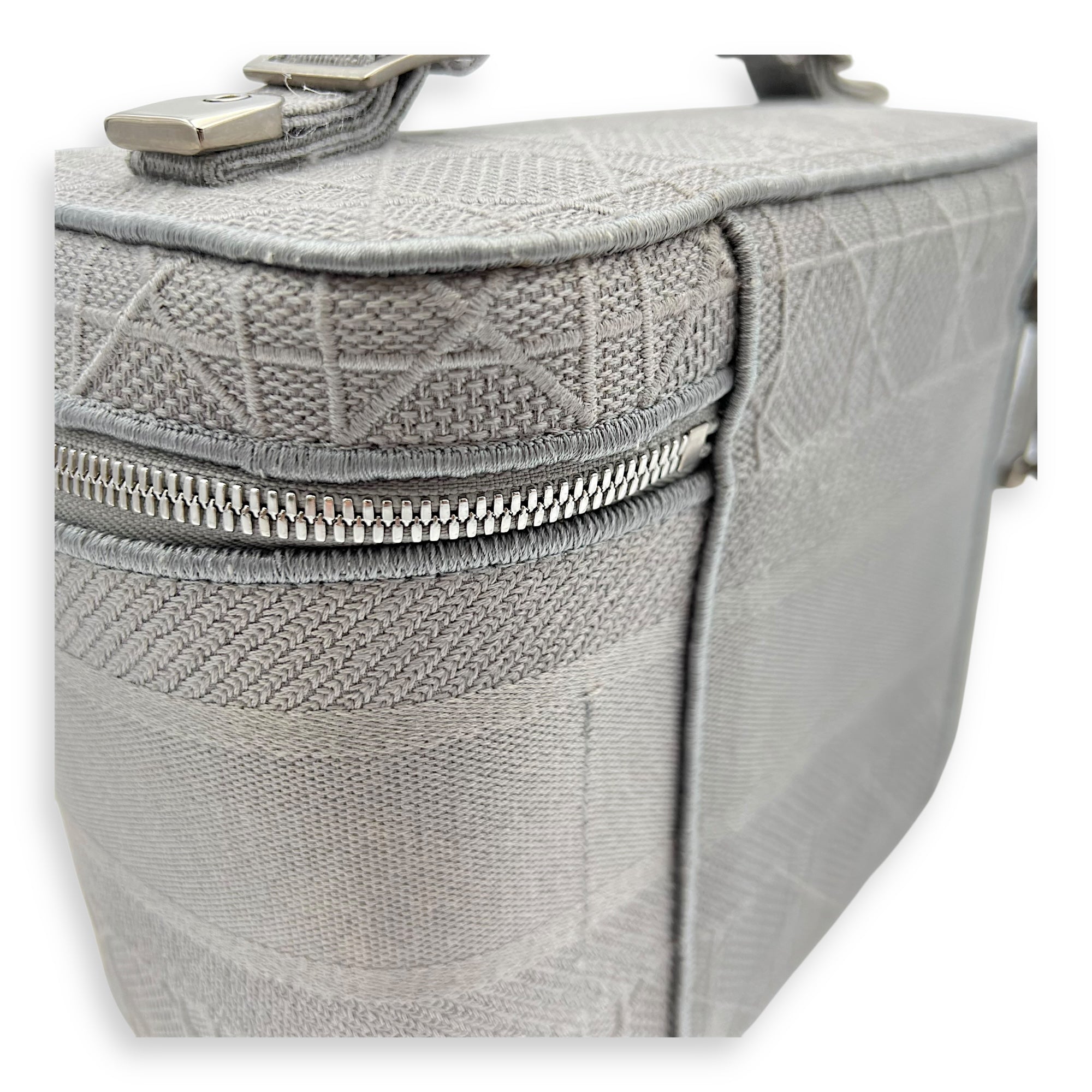 D-Lite Vanity Top Handle Bag Grey in Canvas, Silver hardware - Image 10