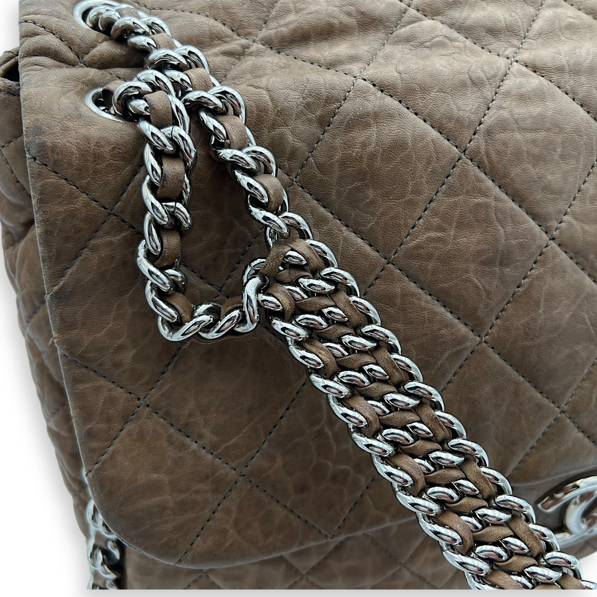CC Shoulder Bag Brown in Calfskin, Silver hardware - Image 16