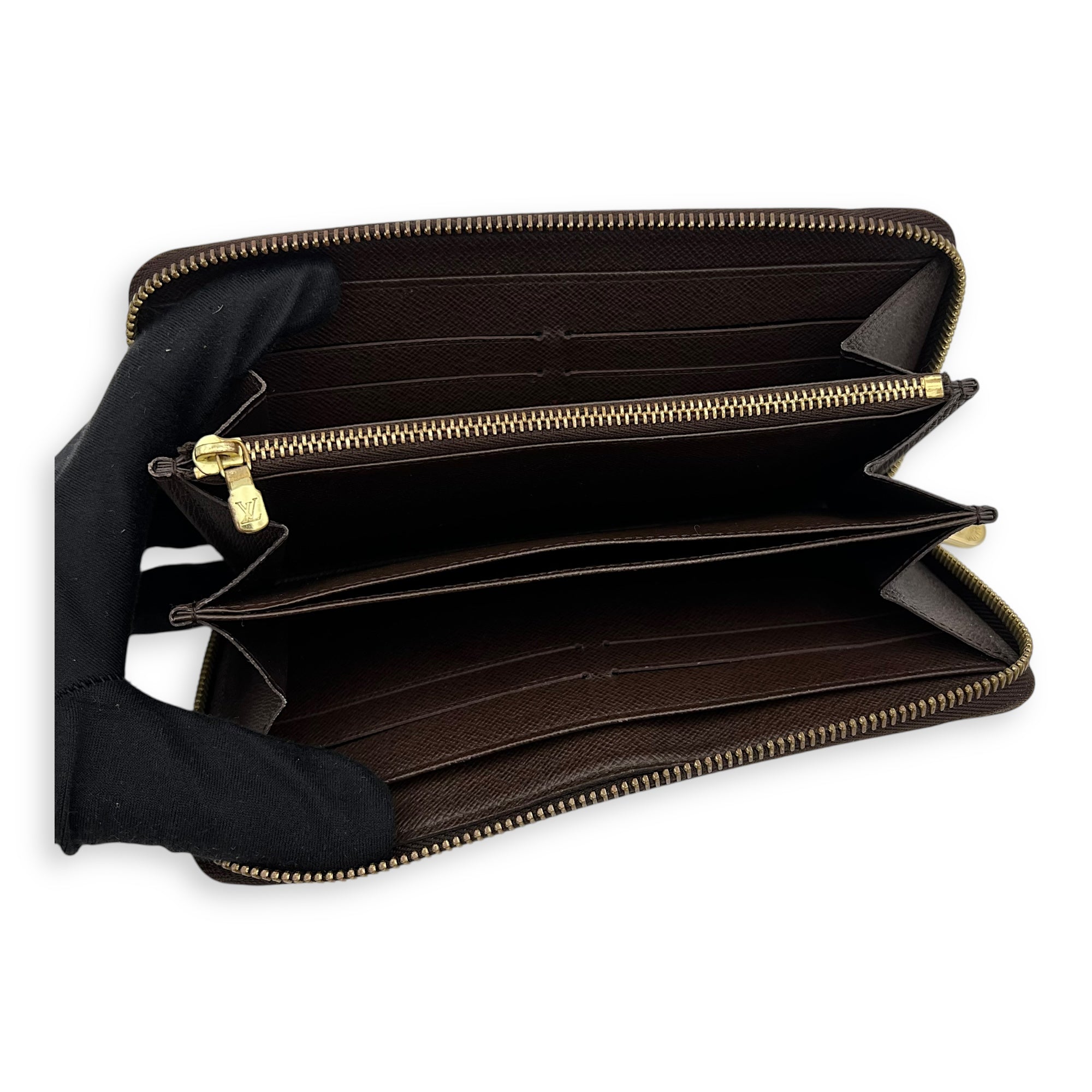 Zippy Wallet Brown in Coated Canvas, Gold hardware - Image 7