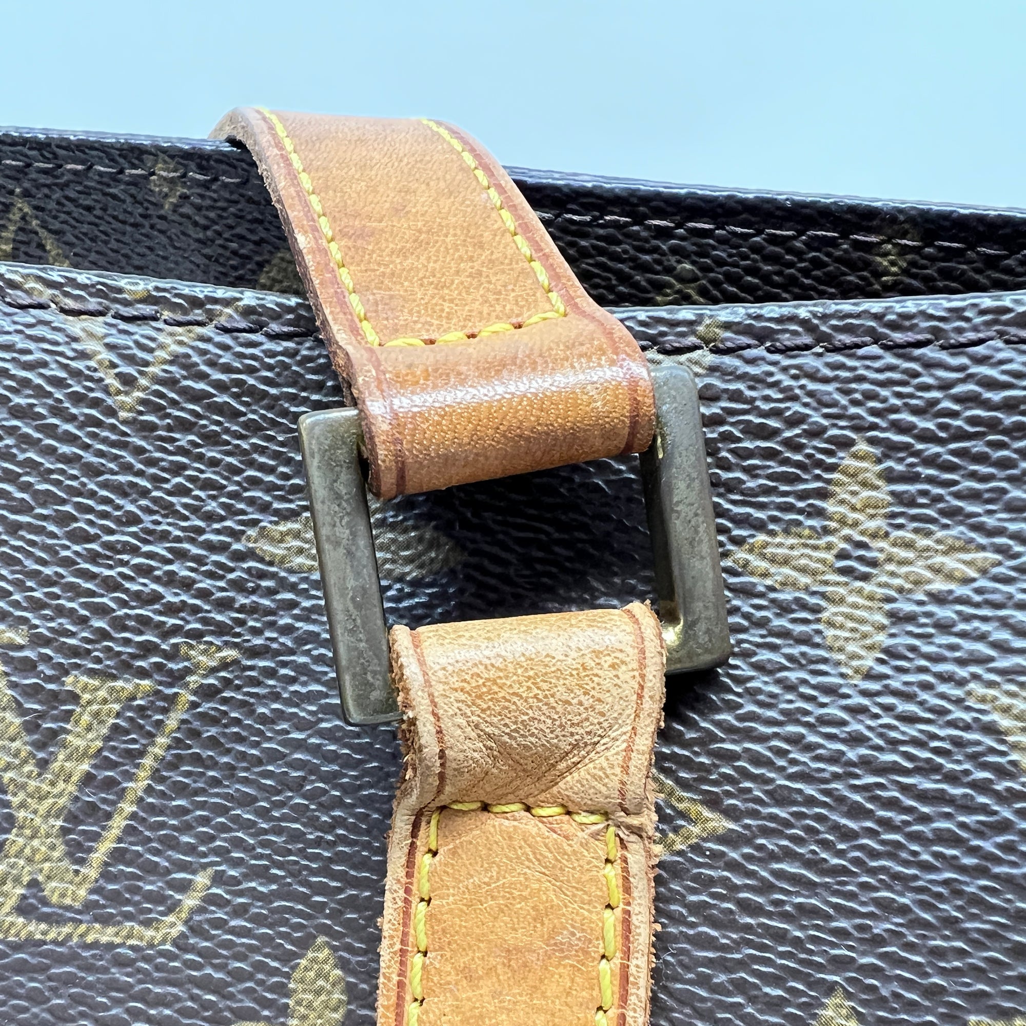 Vavin GM Brown Tote Bag in Monogram Coated Canvas, Gold hardware - Image 6